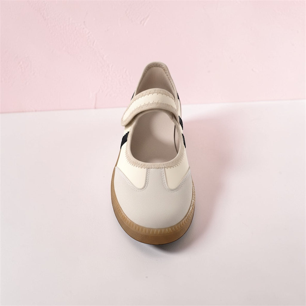 Balerina Caro late