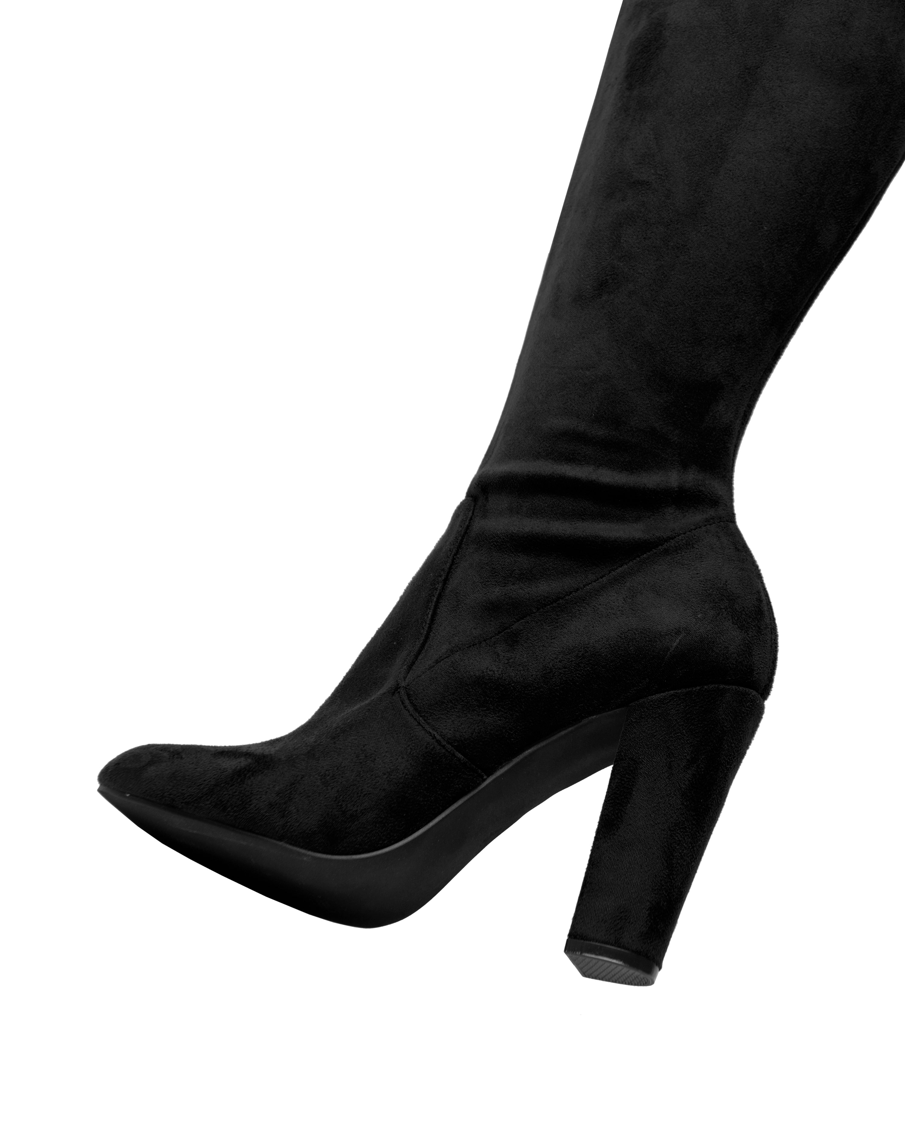 Bota venecia negro tipo gamuza sintético