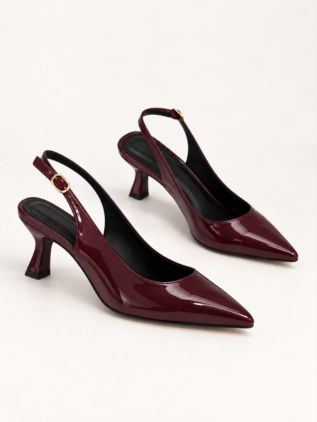 Zapatilla Julia vino tipo charol